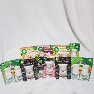 Air Wick Oils and Plug ins Bundle 14 Pieces Brand New never used